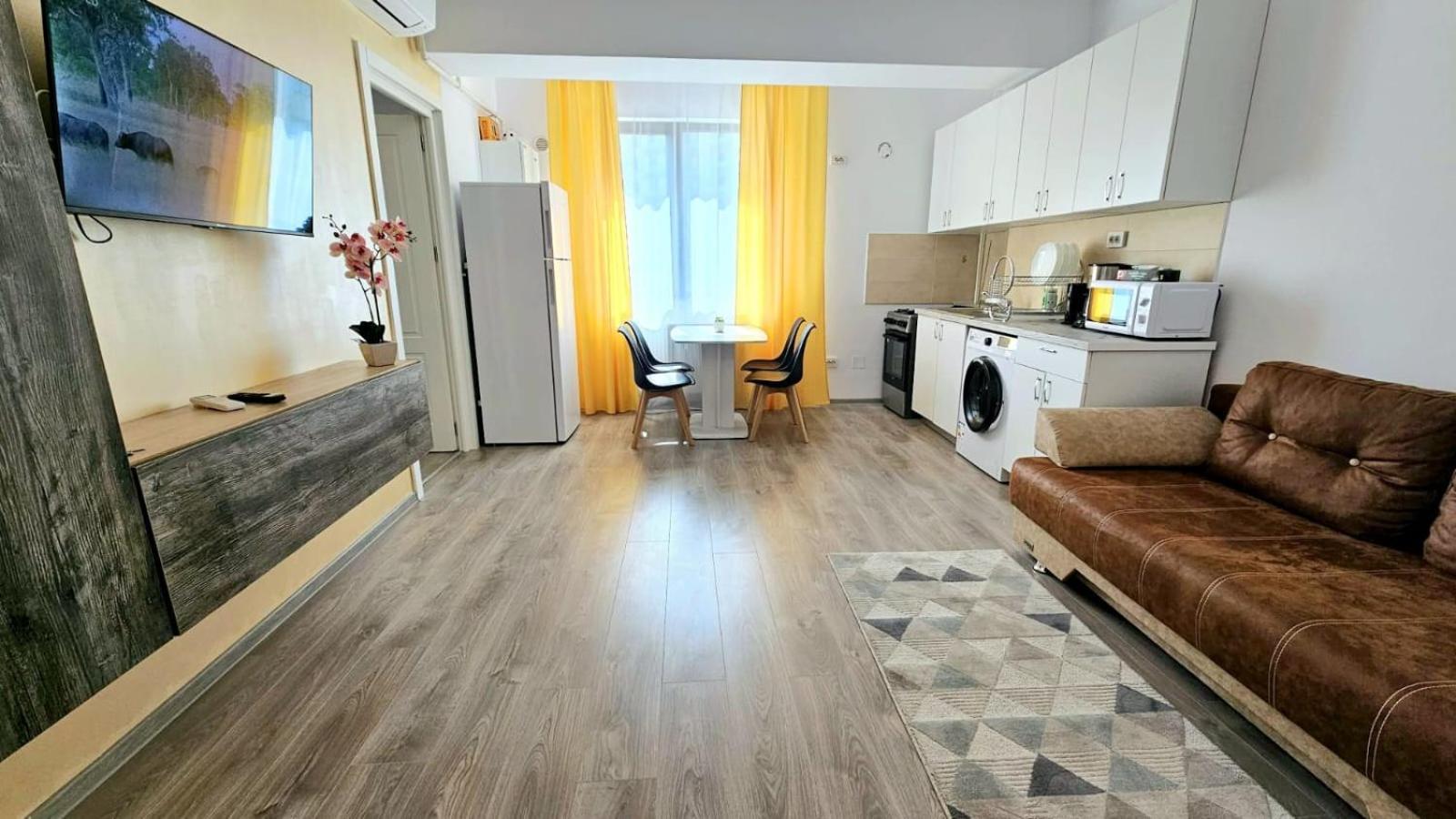 Evelyn Modern Apartment Near Palas 이아시 외부 사진